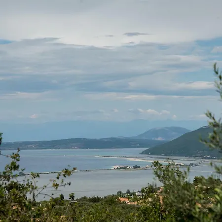 Villa Ionides Villas Lefkada Tsoukaládhes